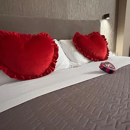 Cavour 225 Готель типу 