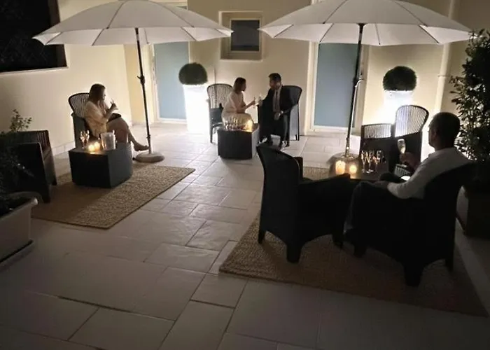 ベッド・アンド・ブレックファスト Cavour 225